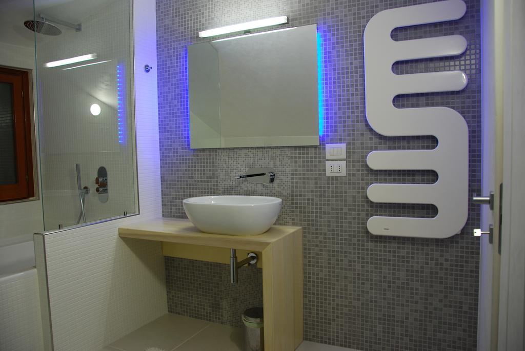 Bianco Nuvola Acomodação com café da manhã Montecchio  Exterior foto